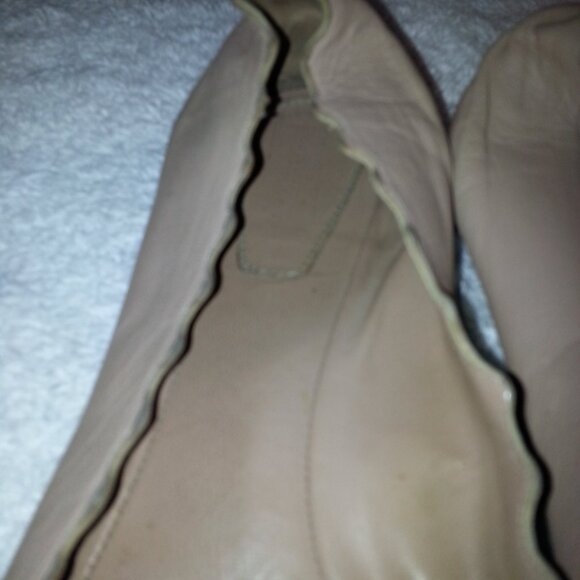 Size 38 Chloe Buttery Soft Worn Nude Ballet Flats - Picture 7 of 9